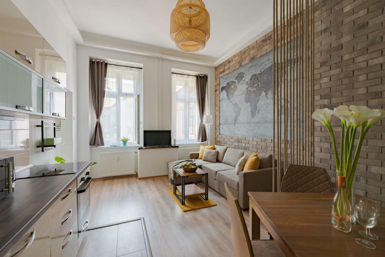 Central Kira Apartment Budapest Extérieur photo